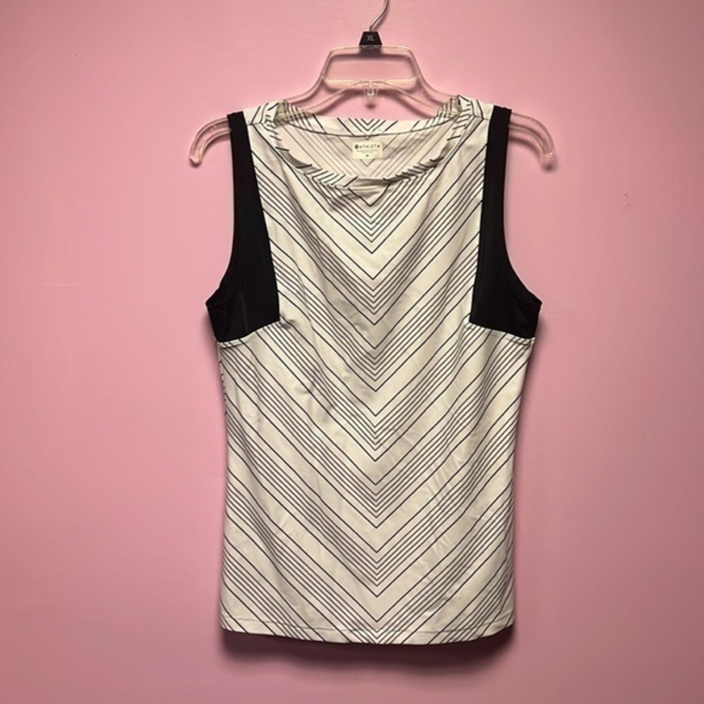Athleta Chevron‎ Rashgaurd Tank - Picture 2 of 5